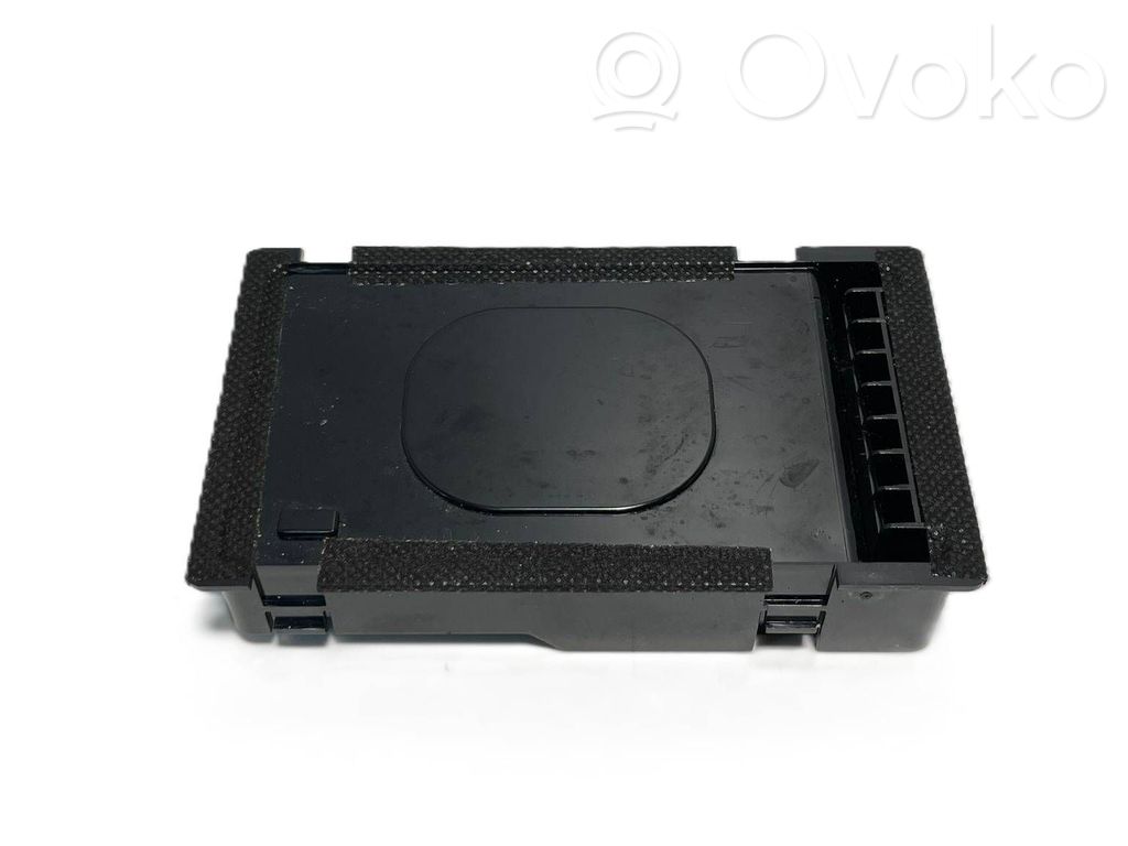 KIA EV6 Wireless charging module 