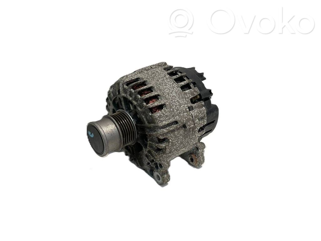 Audi Q2 - Ģenerators 