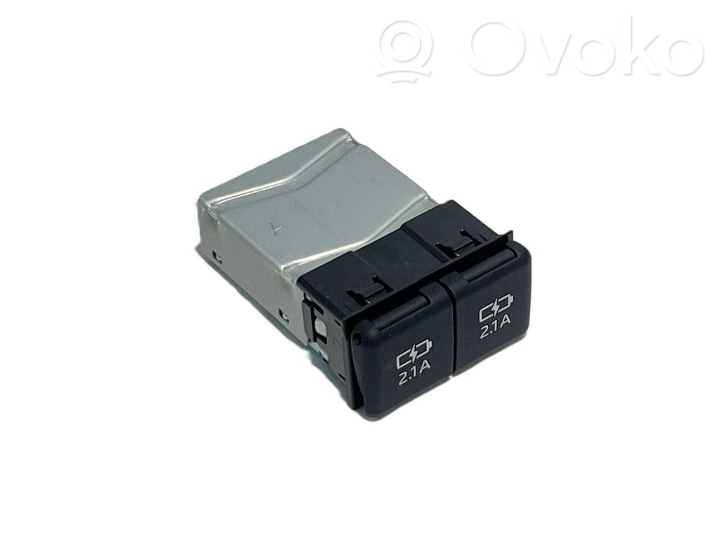 Gniazdo / Złącze USB   8553233020,39064