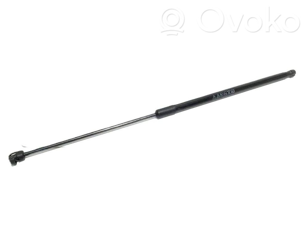 Audi Q3 F3 Siłownik maski przedniej 