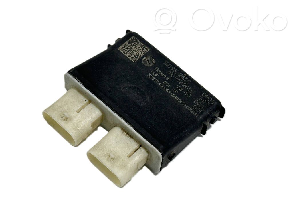 Audi A4 S4 B9 8W Tailgate/trunk control unit/module 