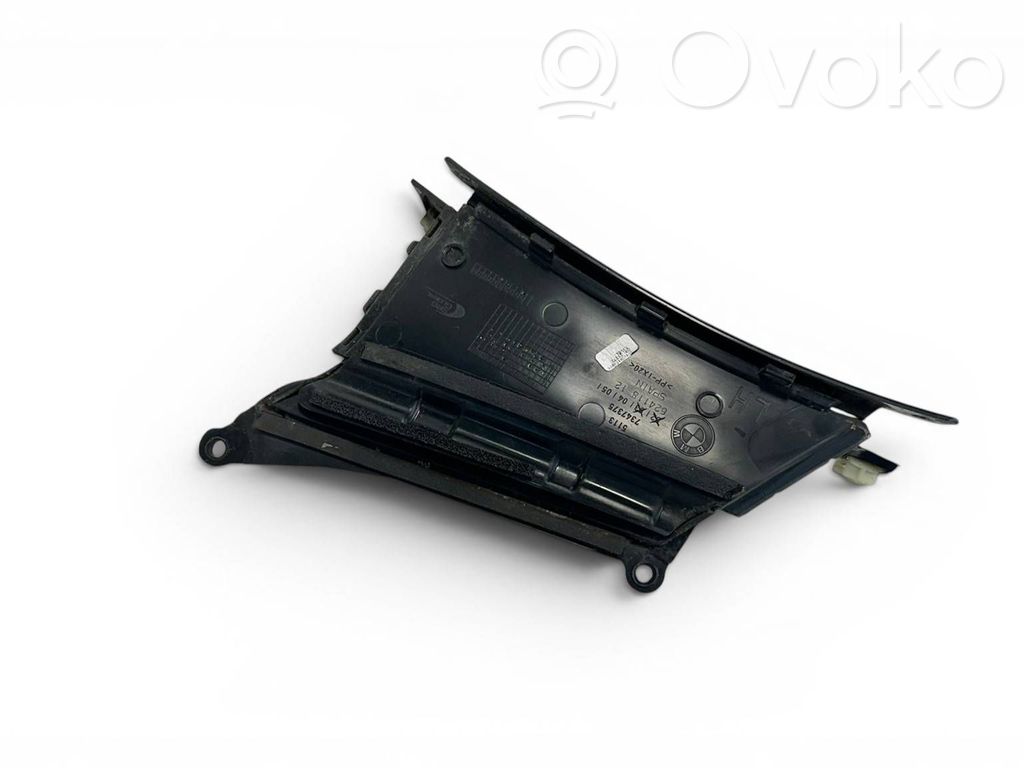 BMW 7 G11 G12 Oro paėmimo kanalo detalė (-ės) 