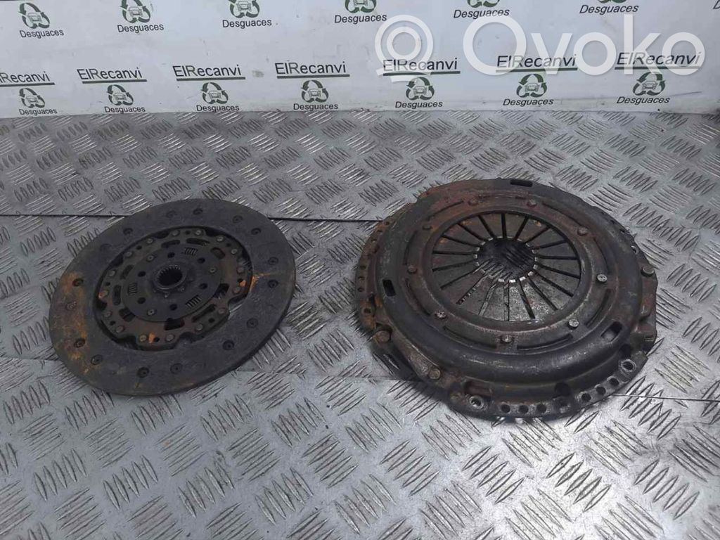 Volkswagen PASSAT Clutch set kit 