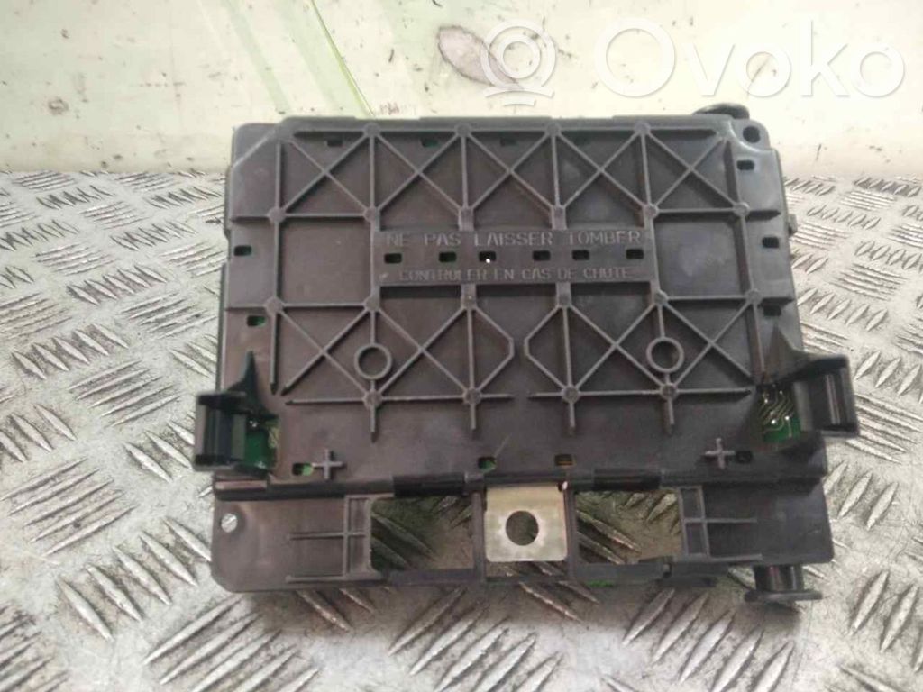 Módulo de fusible   9643498880