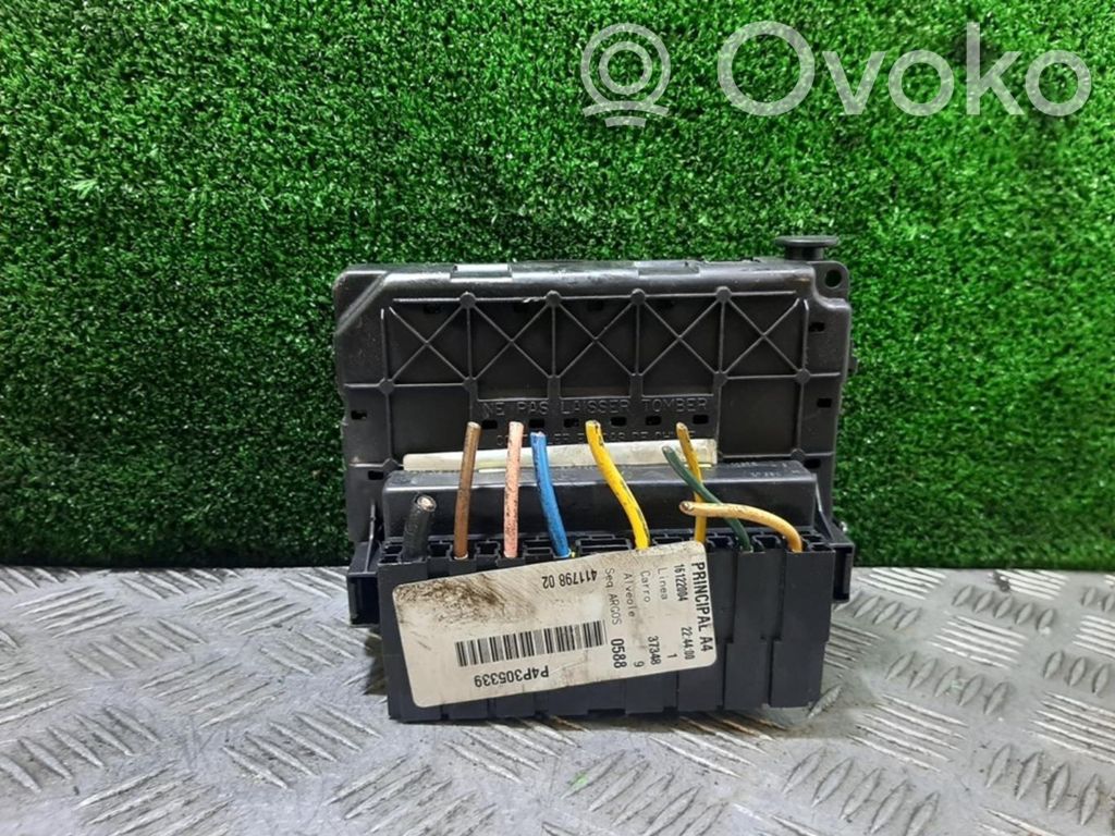 Módulo de fusible   964349878000