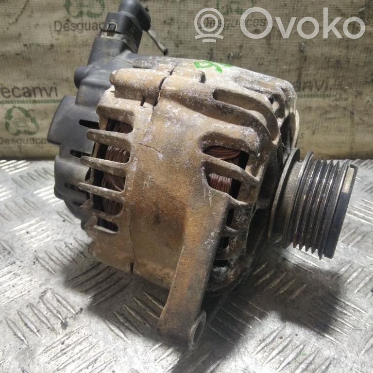 Alternador   373002A500
