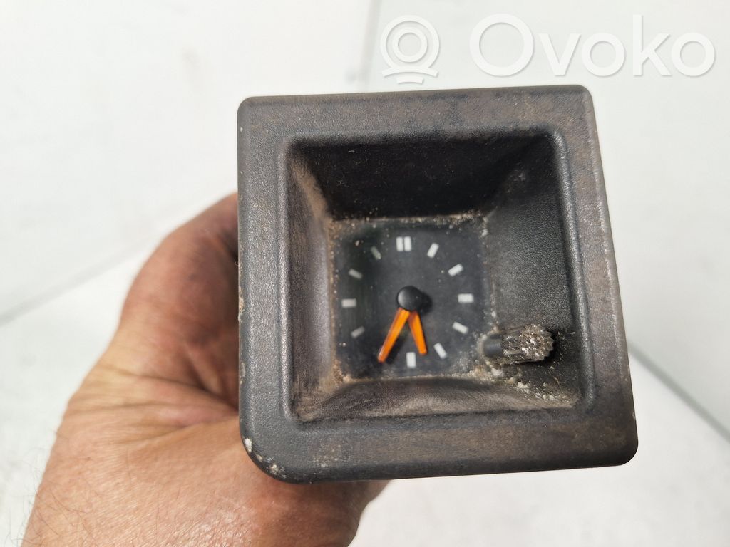 Ford Sierra Clock 