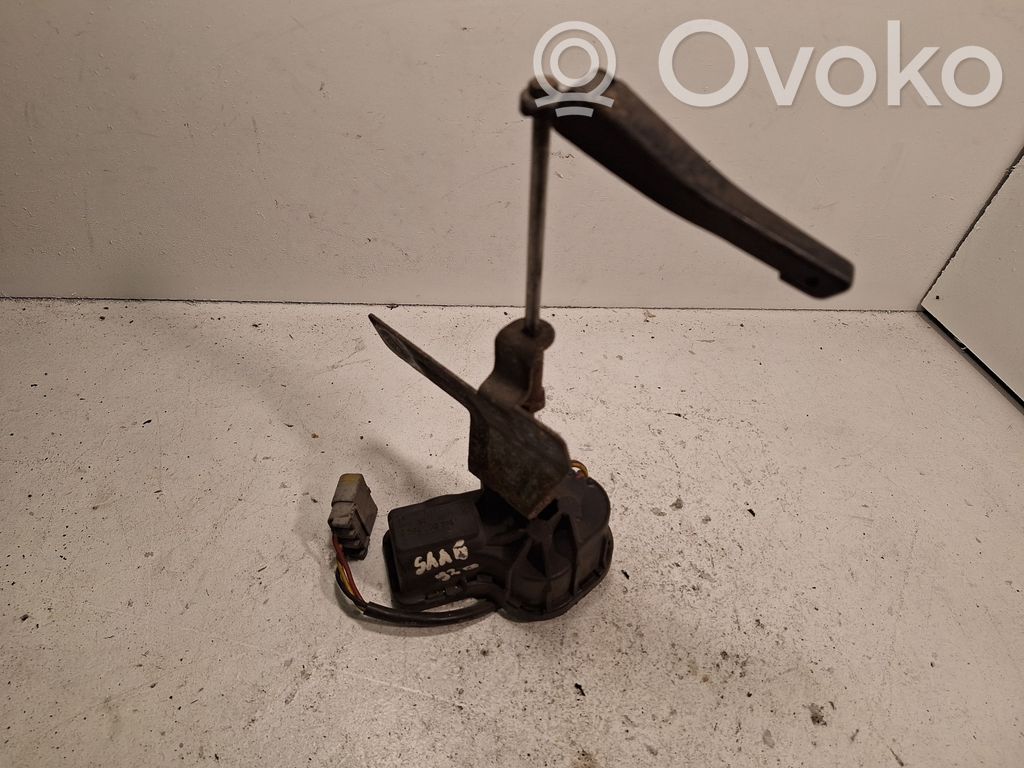Saab 9000 CD Žibintų valytuvų varikliukas 