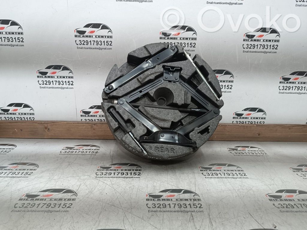 Opel Insignia A Tool set 