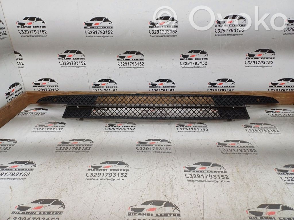 Front grill   51117182367,15857711,51117182367,7182367