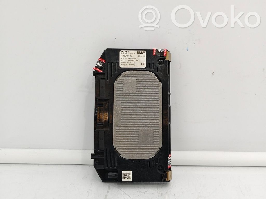 BMW 7 G11 G12 Wireless charging module 
