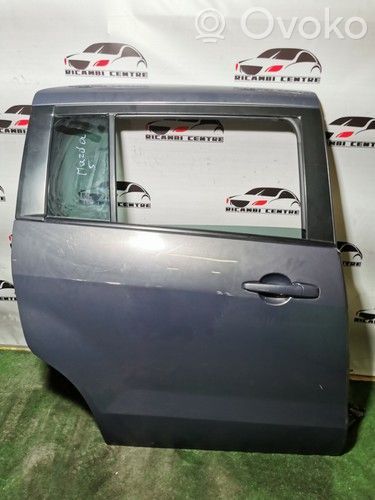 Mazda 5 Puerta delantera 
