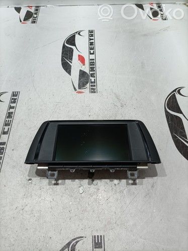 BMW 3 F30 F35 F31 Screen/display/small screen 