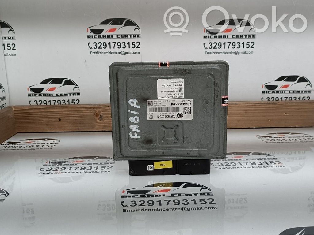 Skoda Fabia Mk2 (5J) Engine control unit/module ECU 