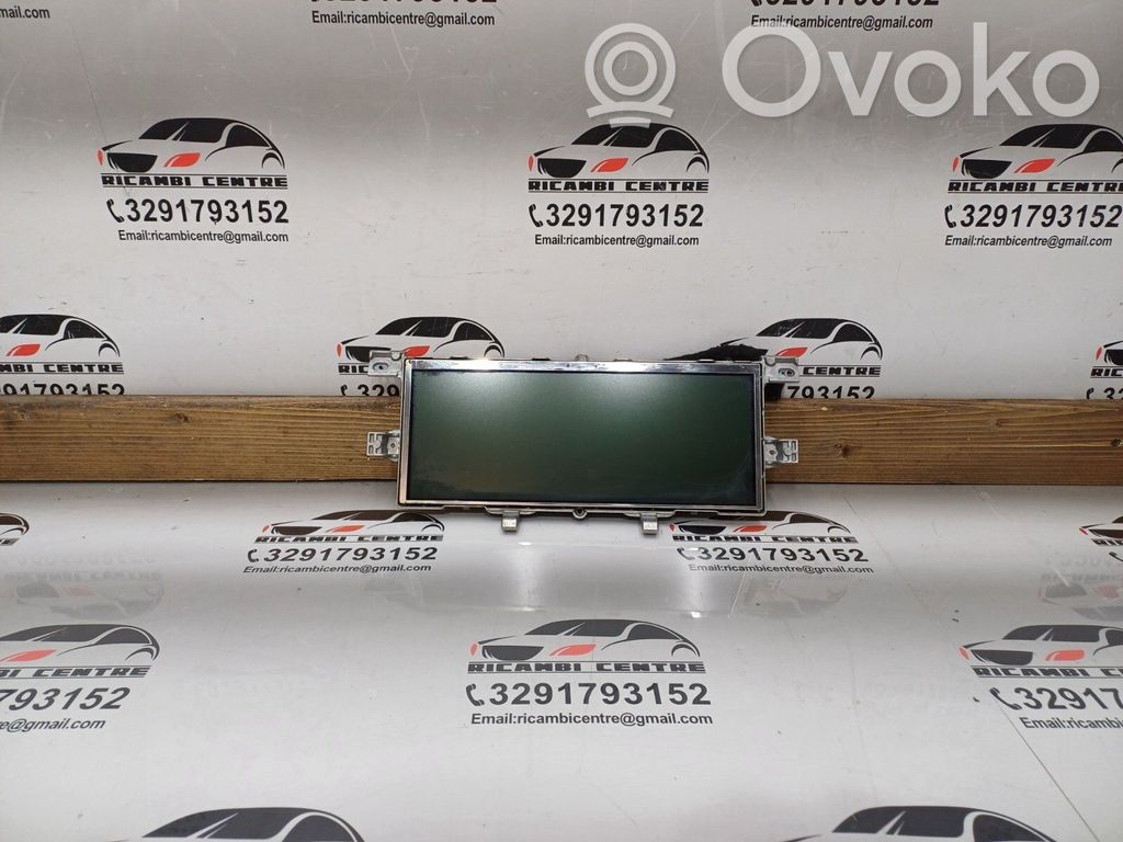BMW 7 F01 F02 F03 F04 Monitor / wyświetlacz / ekran 