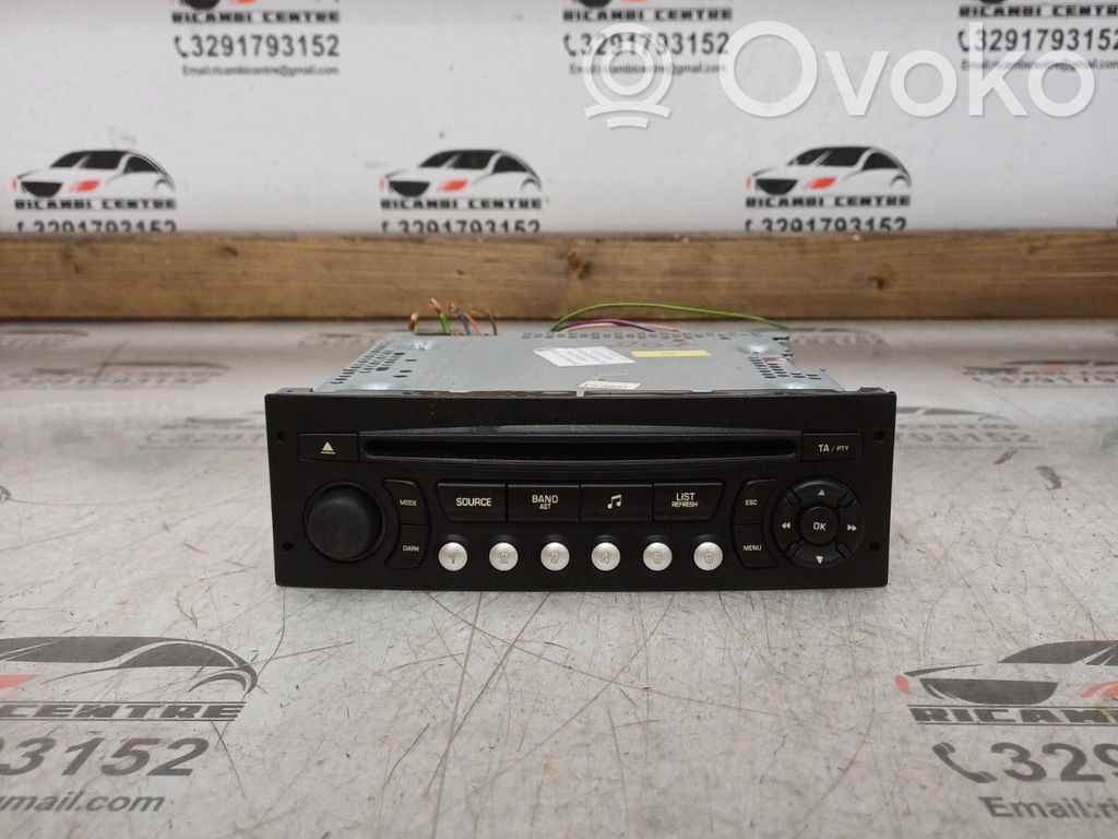 Peugeot 207 Radio/CD/DVD/GPS head unit 