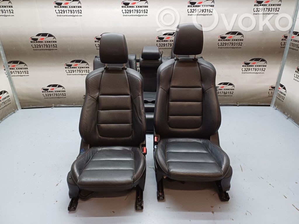 Seat set