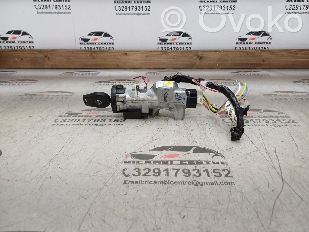 Nissan Micra Užvedimo spynelė 