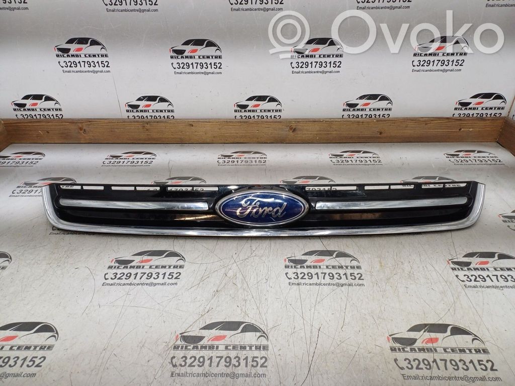 Ford Focus Front grill 