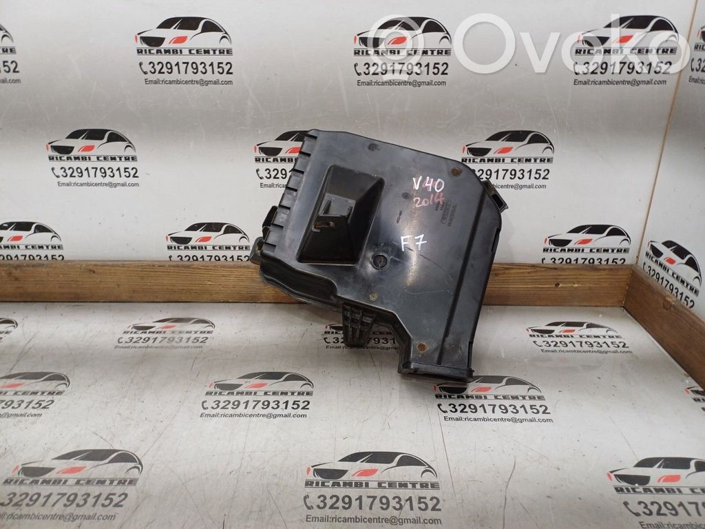 Volvo V40 Unitate control motor/modul ECU 