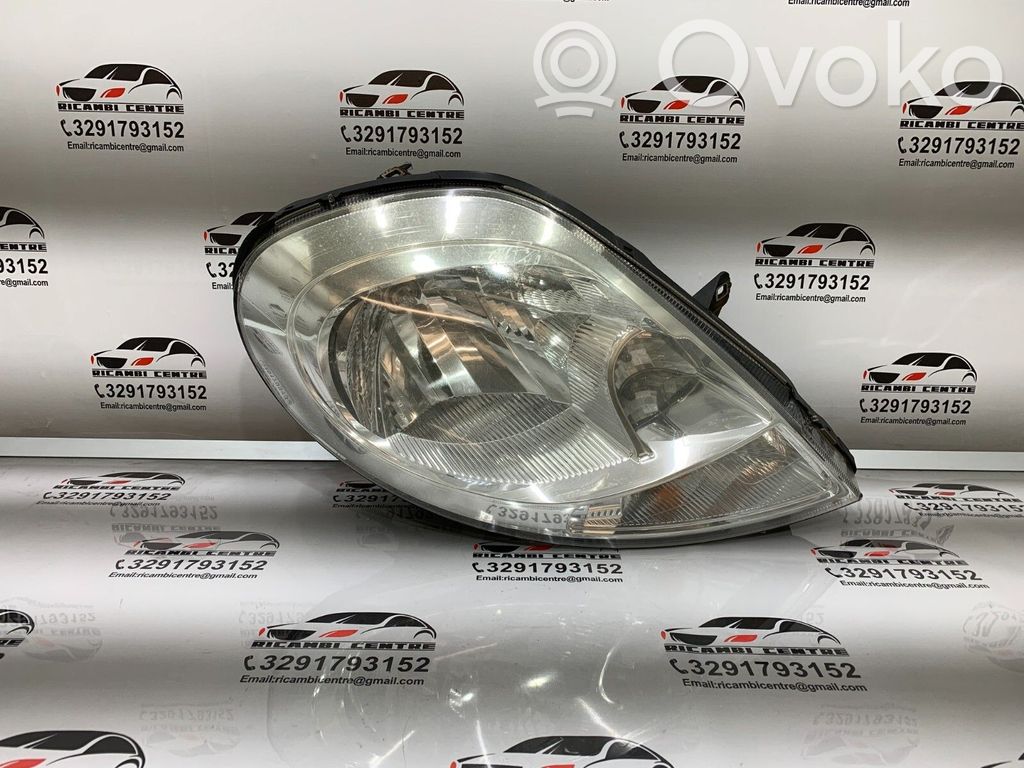 Opel Vivaro Faro/fanale 