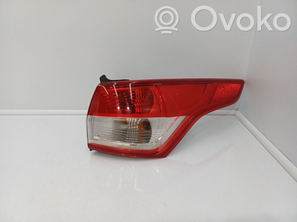 Ford Kuga II Galinis žibintas kėbule 