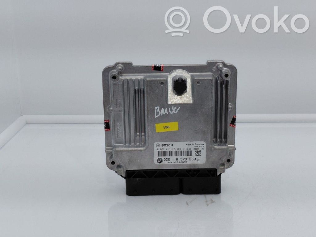 BMW 3 F30 F35 F31 Moottorin ohjainlaite/moduuli (käytetyt) 