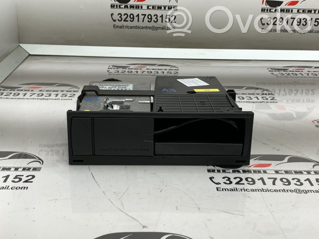 Audi A3 8Y Controllo multimediale autoradio 