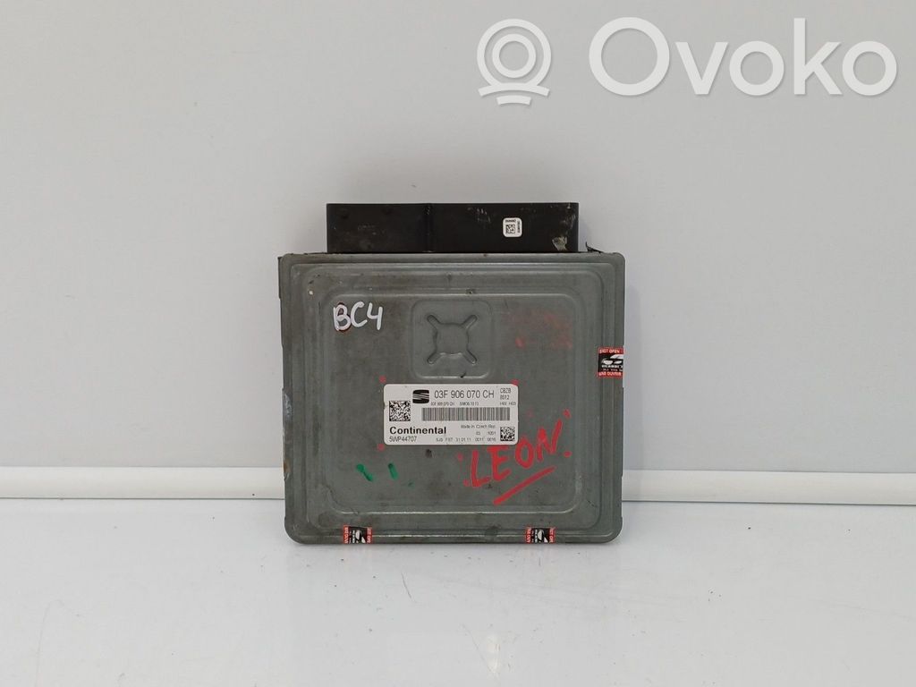 Seat Leon (1P) Engine control unit/module ECU 