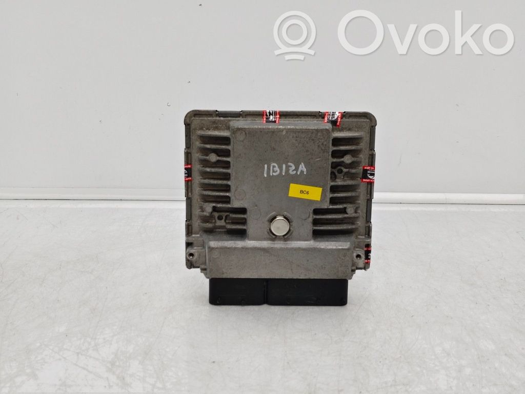 Komputer / Sterownik ECU silnika   03F906070GR,02T300058,03F907309AE,5WP44830