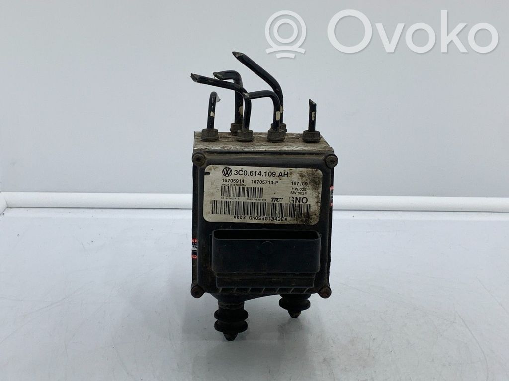 Volkswagen PASSAT CC ABS-ohjainlaite/moduuli 