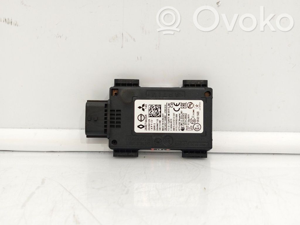 Renault Clio V Blind spot module 