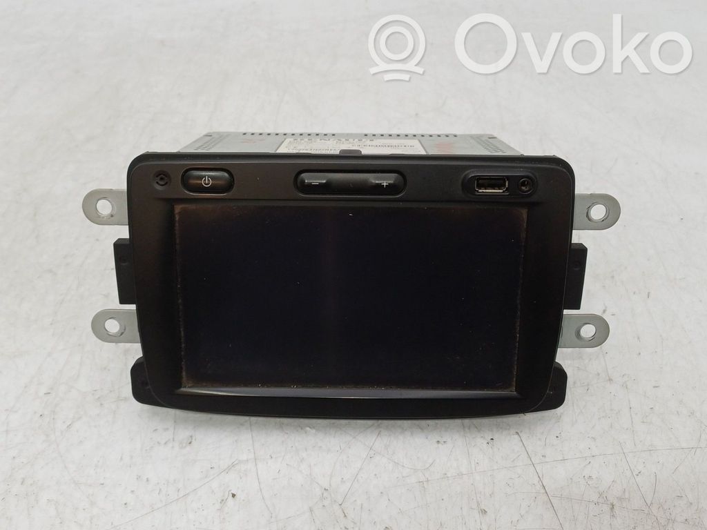 Opel Vivaro Radio/CD/DVD/GPS head unit 