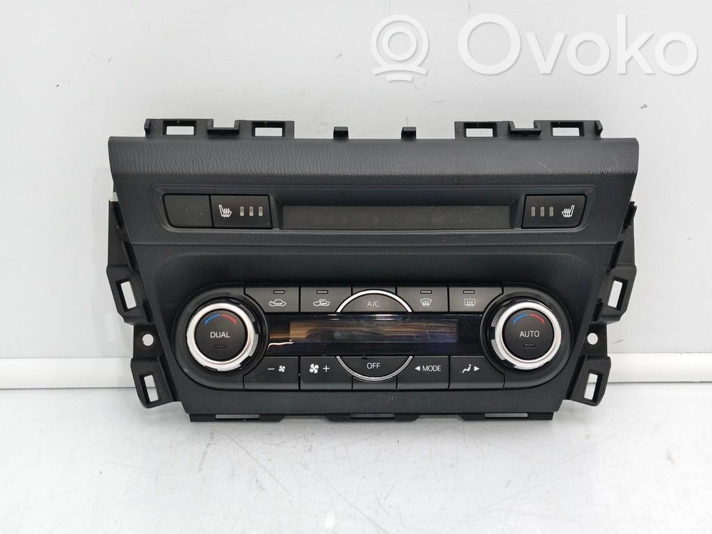 Mazda 3 III Climate control unit 
