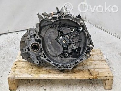 Opel Astra J Manualna 6-biegowa skrzynia biegów 
