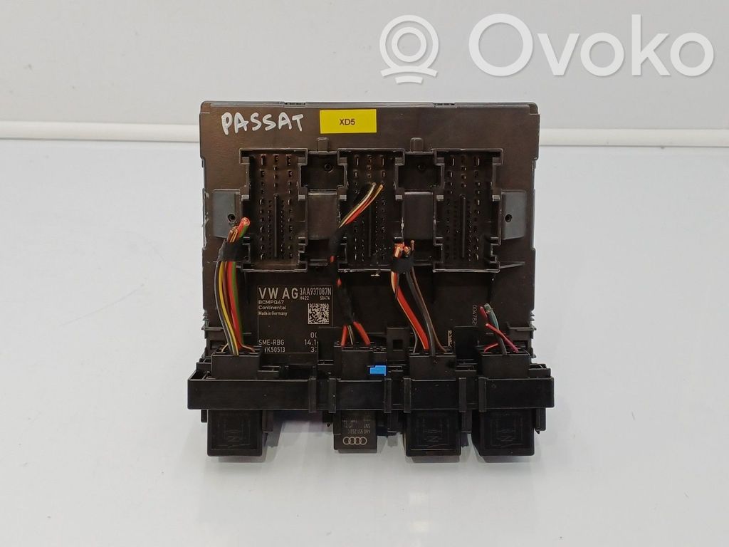 Volkswagen PASSAT B7 Modul confort 