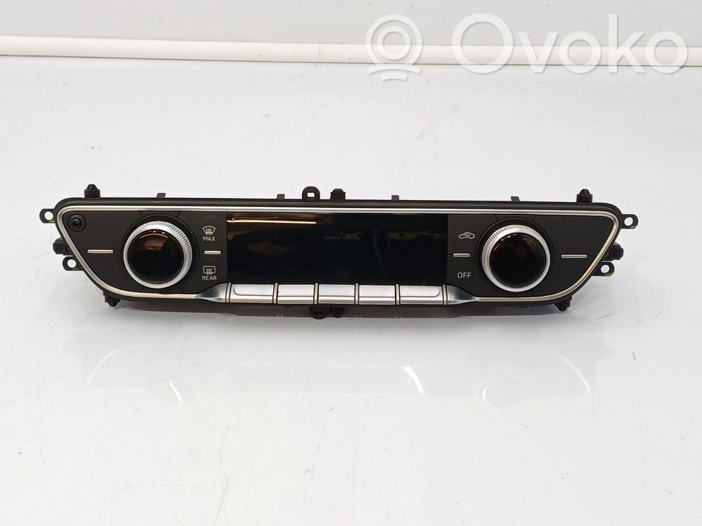 Audi A4 S4 B9 Climate control unit 