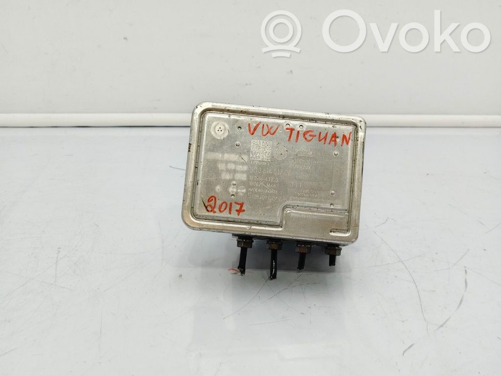 Volkswagen Tiguan ABS control unit/module 