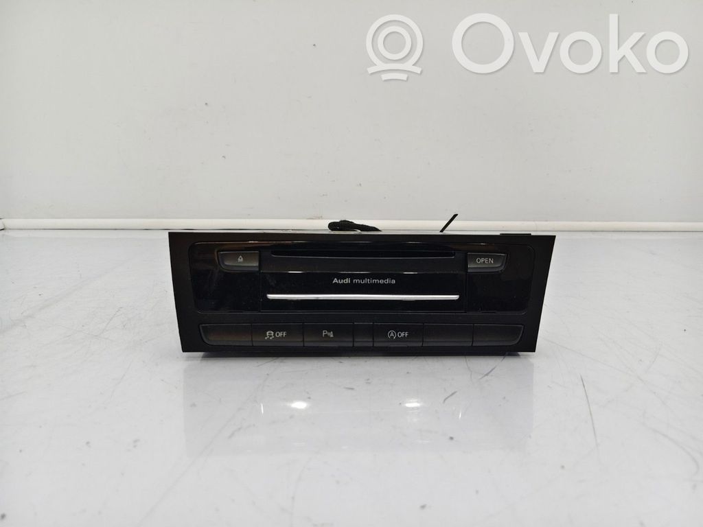 Audi A5 Sportback 8TA Panel / Radioodtwarzacz CD/DVD/GPS 