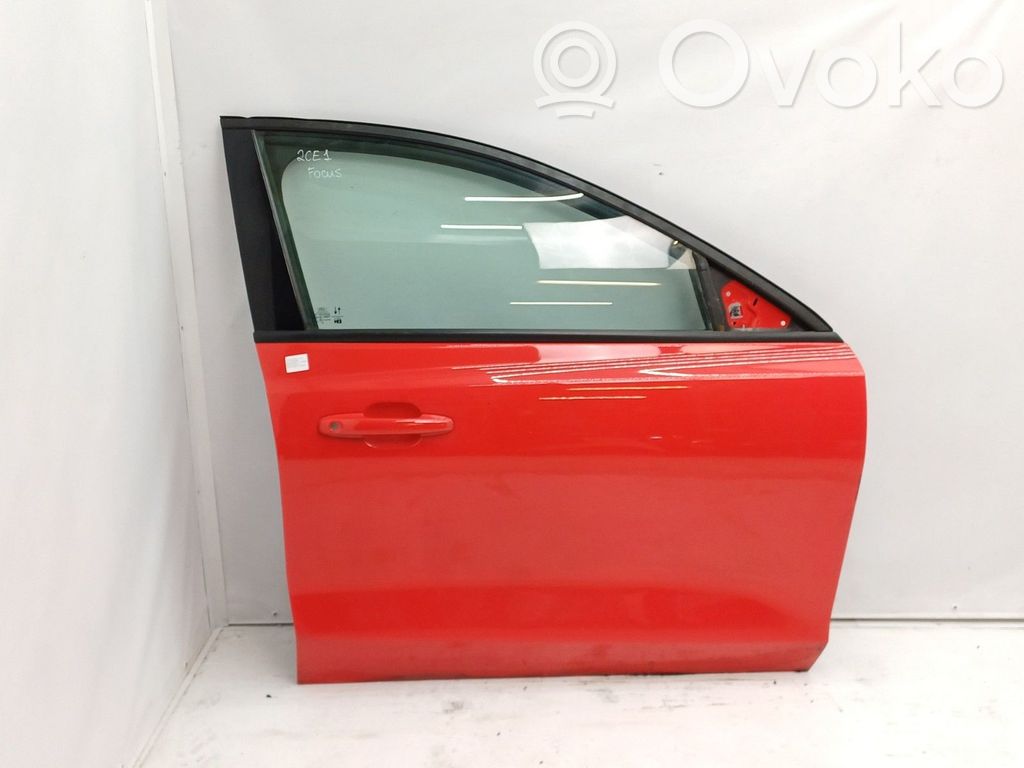 Ford Focus Дверь 