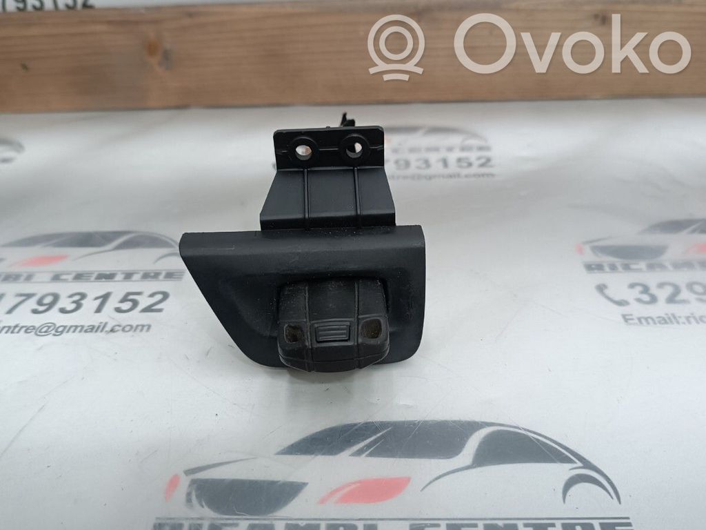 BMW 1 E81 E87 Start/Stop control module 