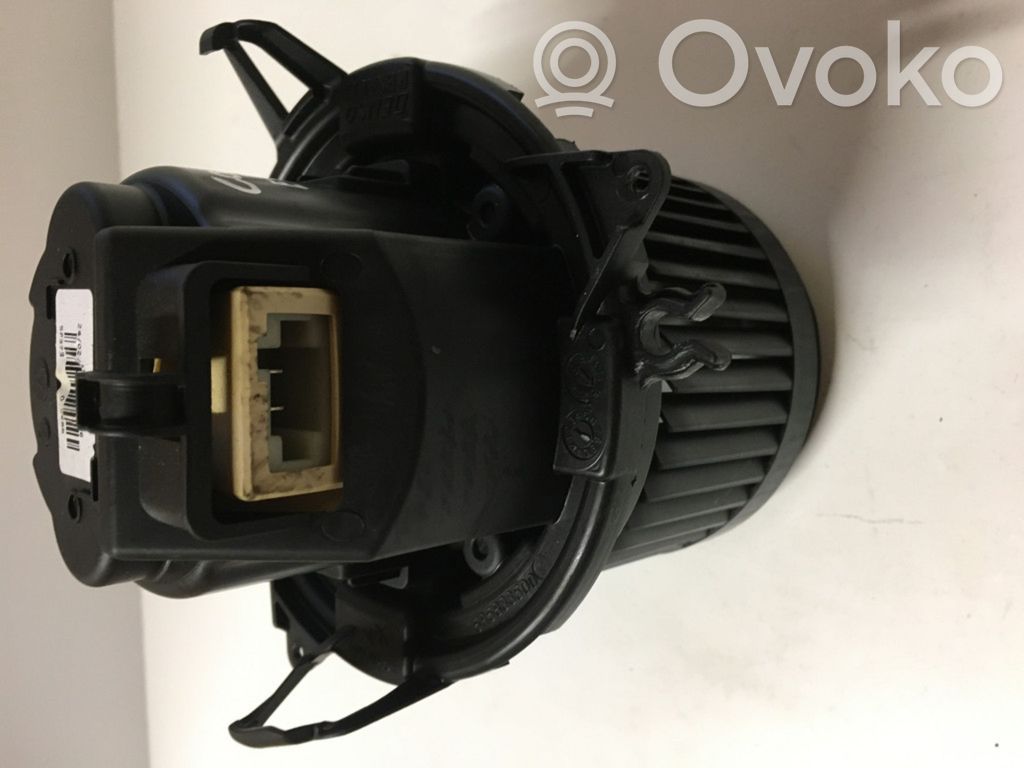 Renault Captur Mazā radiatora ventilators 