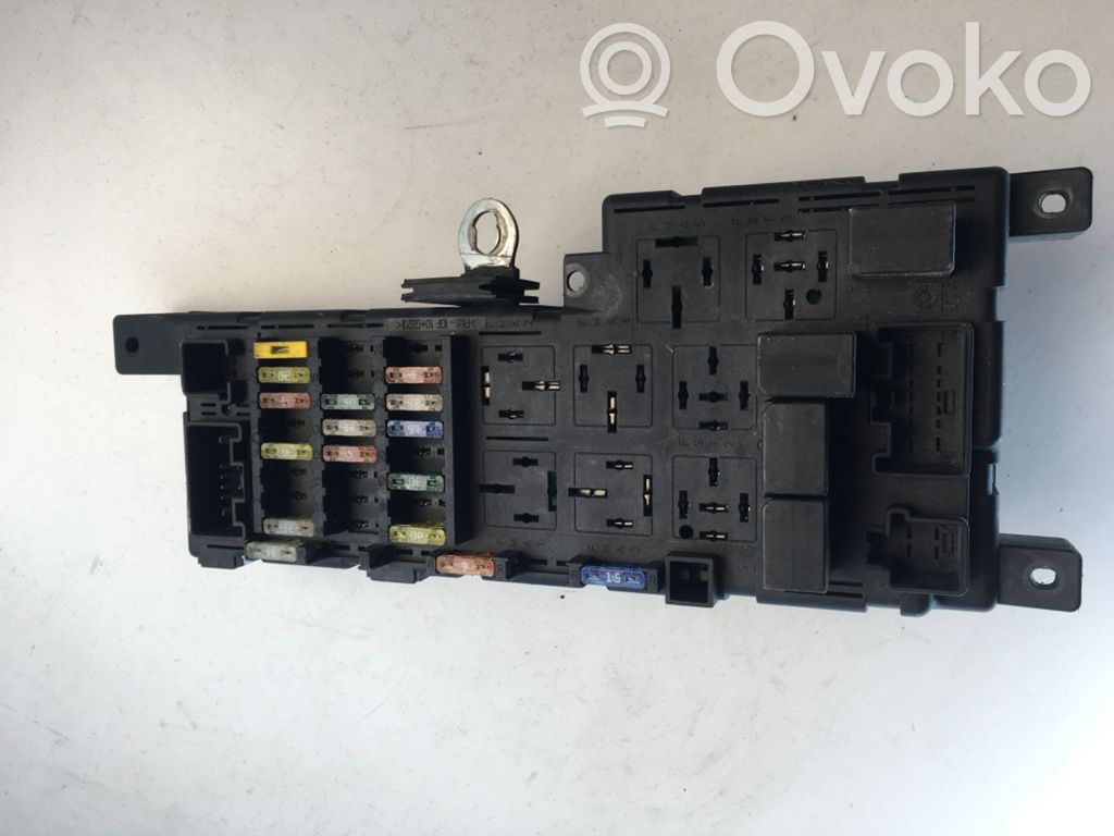 Volvo S60 Sulakemoduuli 