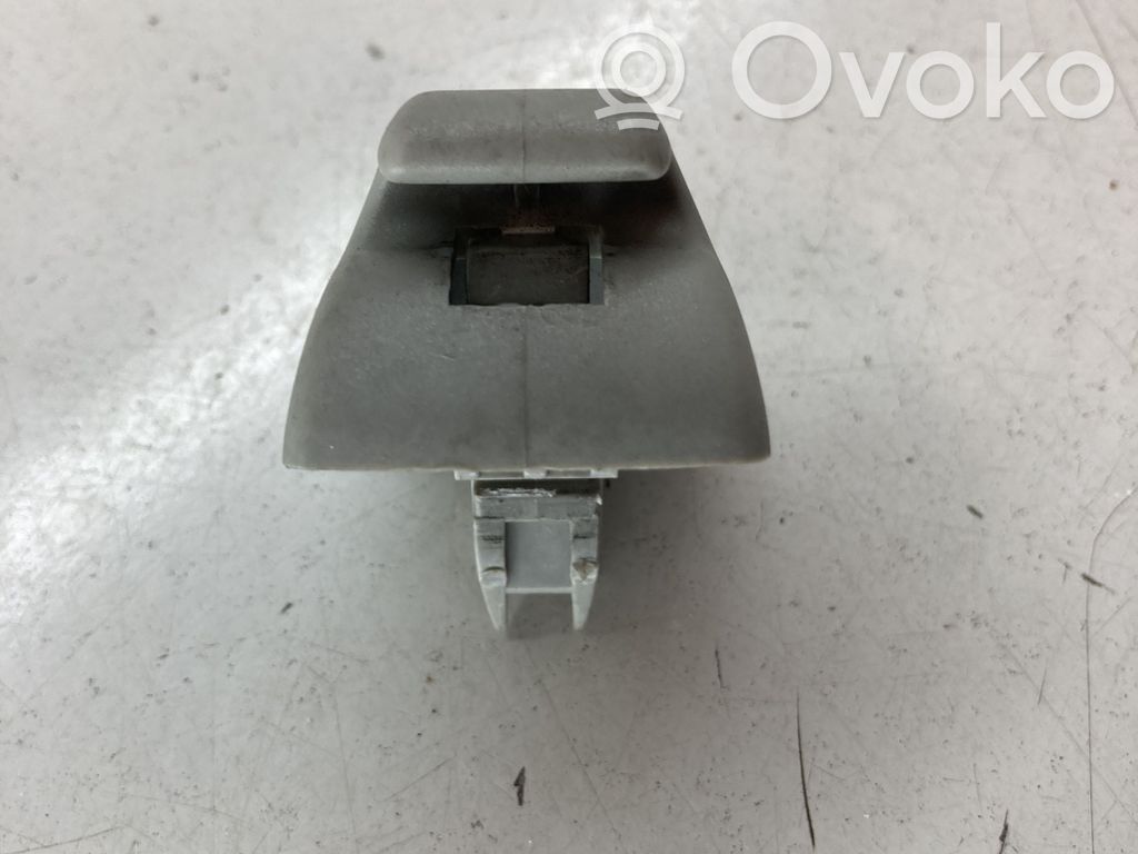 Sun visor clip/hook/bracket