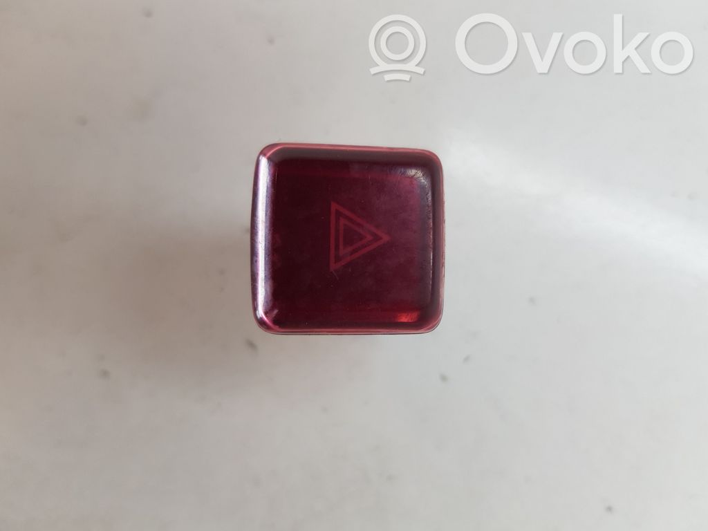 Citroen C3 Picasso Hazard light switch 
