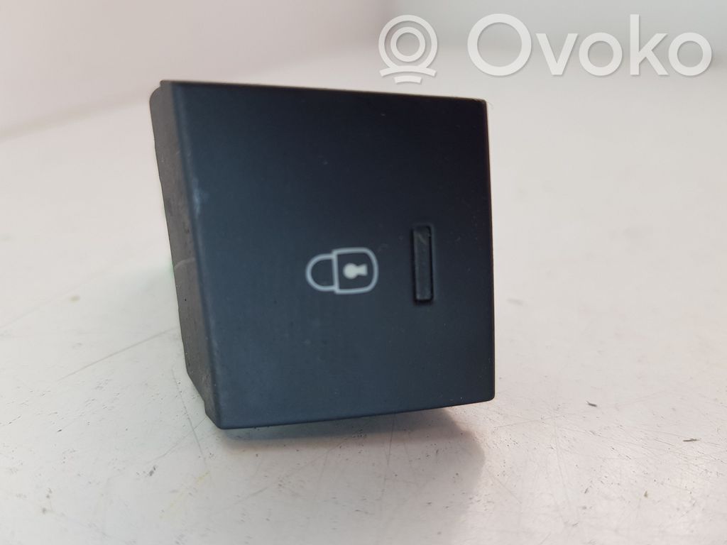 Peugeot 508 Central locking switch button 