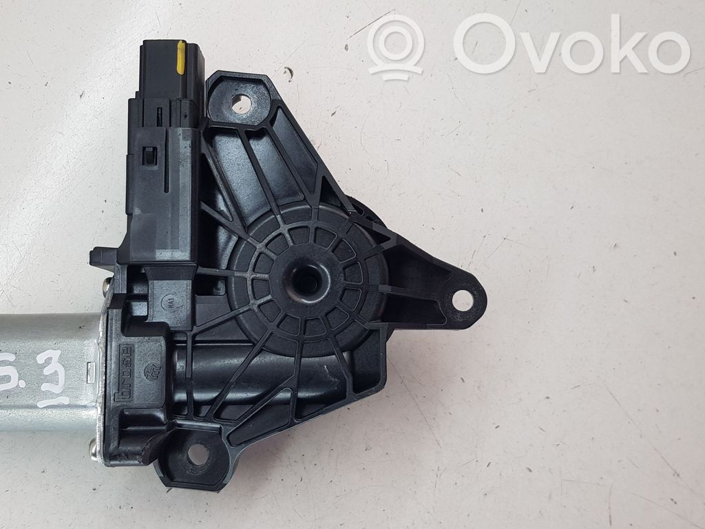 Volvo V40 Rear door window regulator motor 