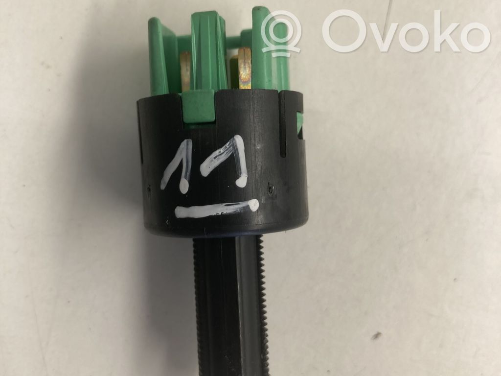Citroen C-Crosser Brake pedal sensor switch 