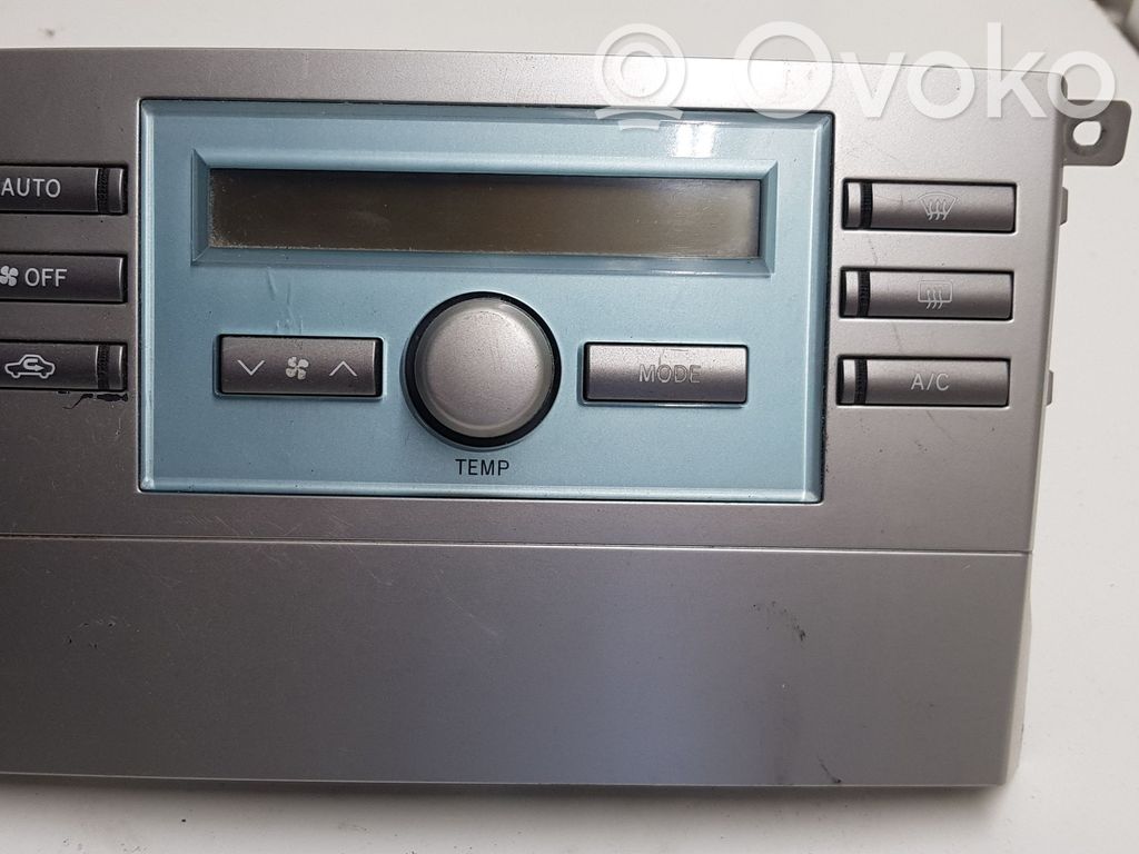 Toyota Corolla Verso AR10 Climate control unit 