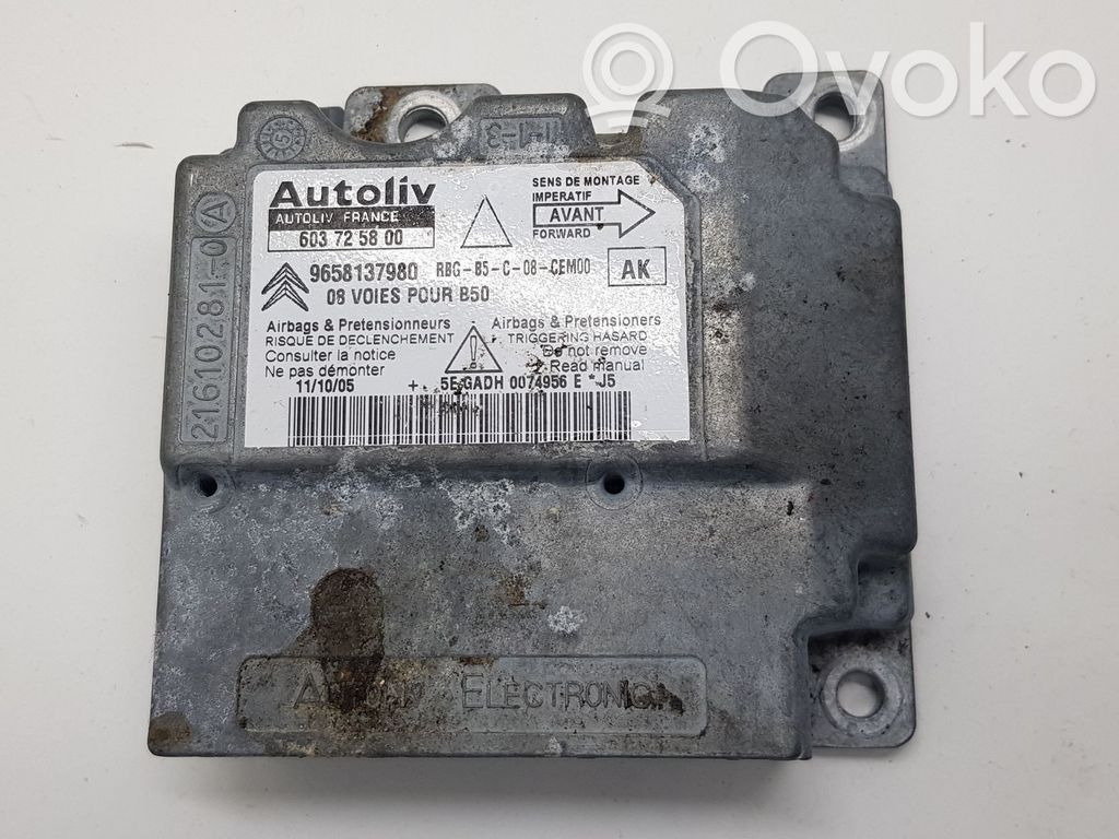 Citroen C4 I Airbag control unit/module 